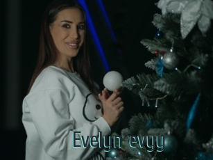 Evelyn_evyy